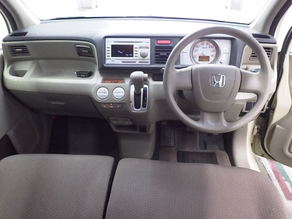 HONDA LIFE