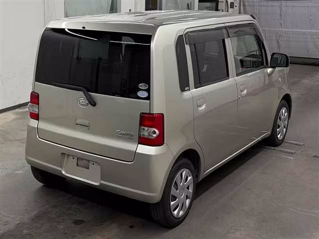 DAIHATSU MOVE CONTE