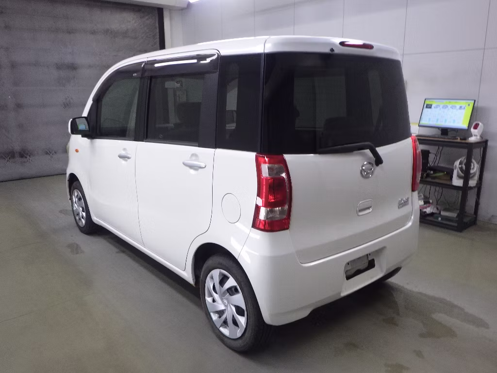 DAIHATSU TANTO EXE
