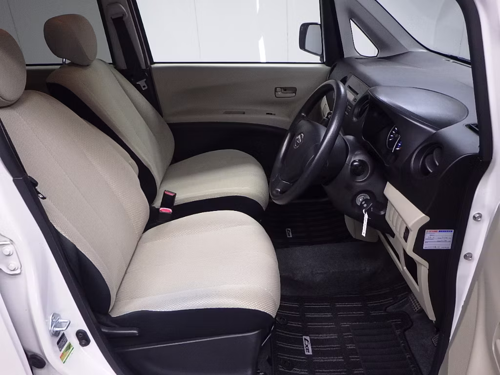 DAIHATSU TANTO EXE