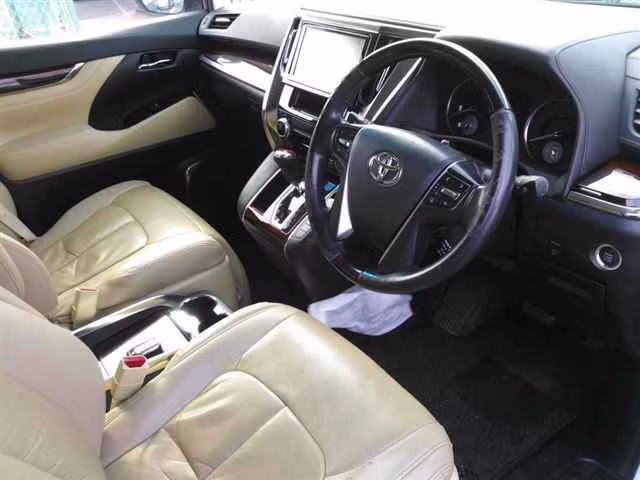 TOYOTA ALPHARD