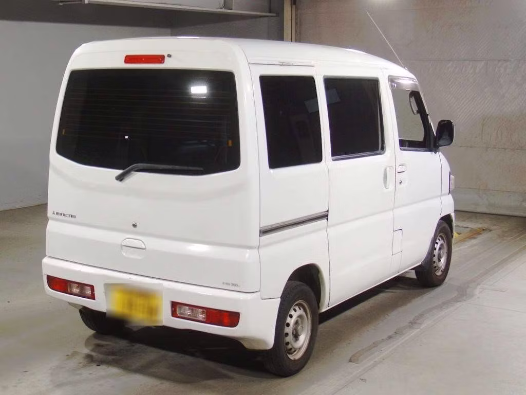 MITSUBISHI MINICAB