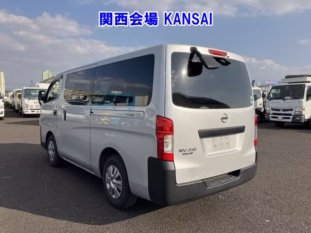NISSAN NV350 CARAVAN