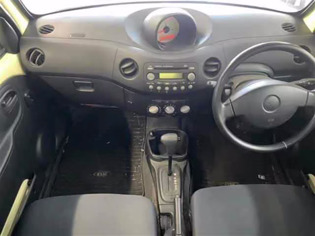 DAIHATSU ESSE