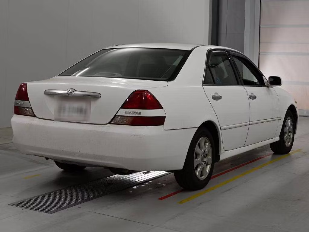 TOYOTA MARK II