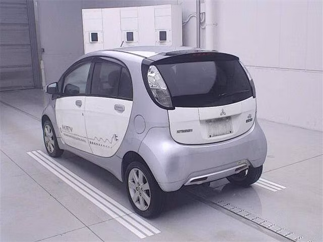 MITSUBISHI I-MIEV