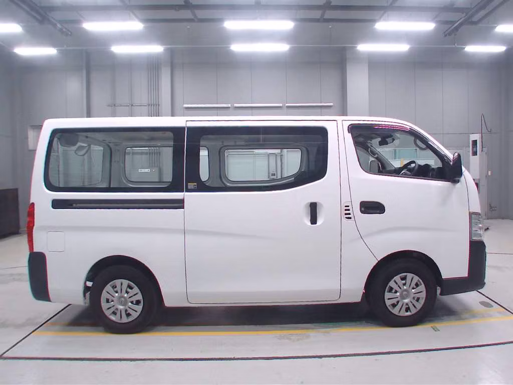 NISSAN CARAVAN