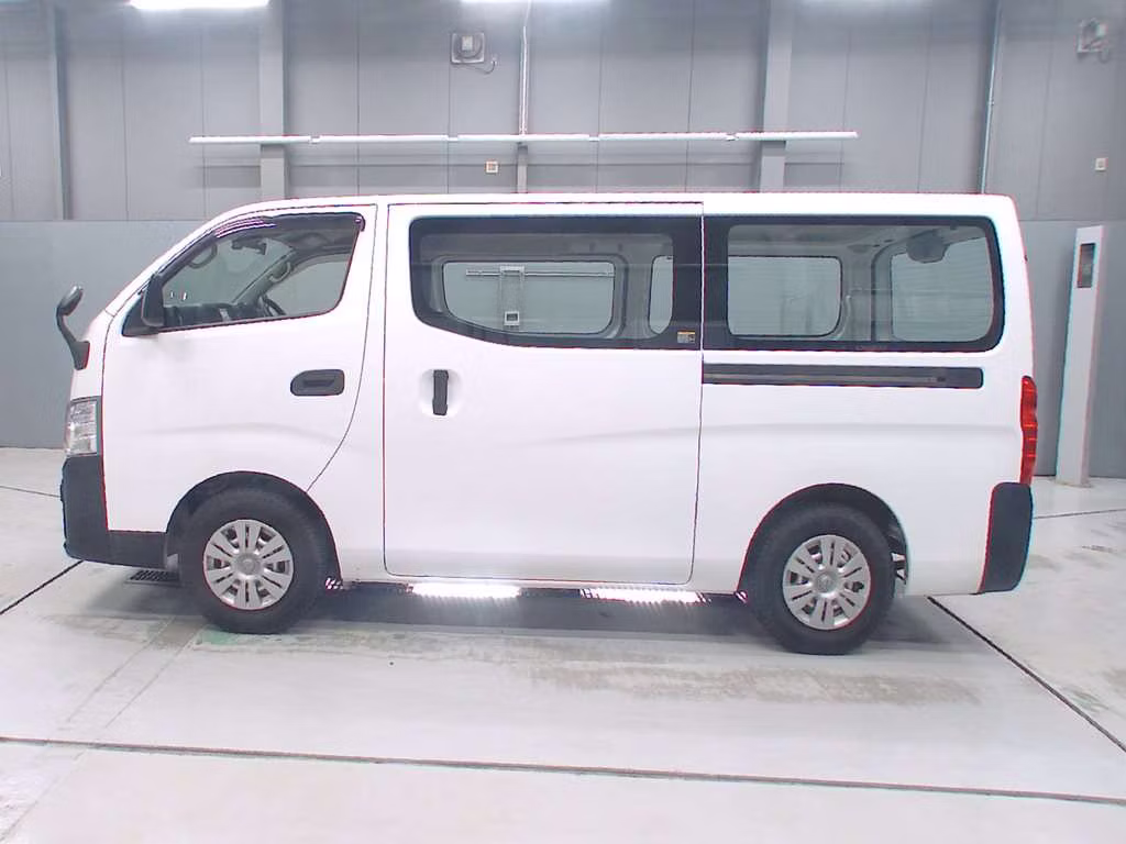 NISSAN CARAVAN
