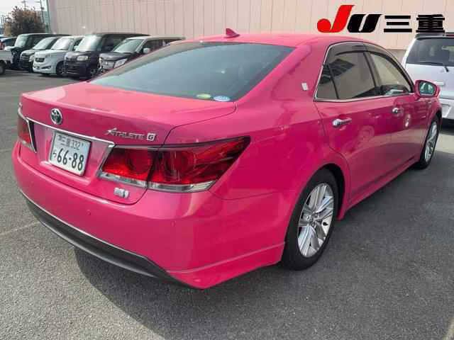 TOYOTA CROWN