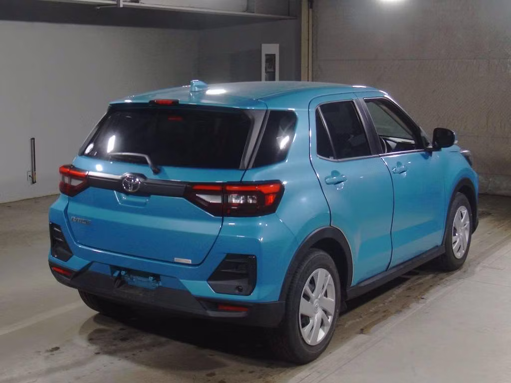 TOYOTA RAIZE