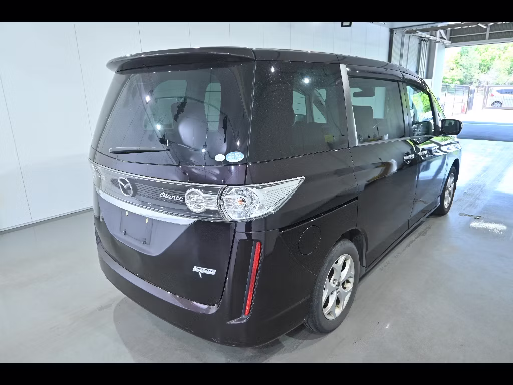 MAZDA BIANTE