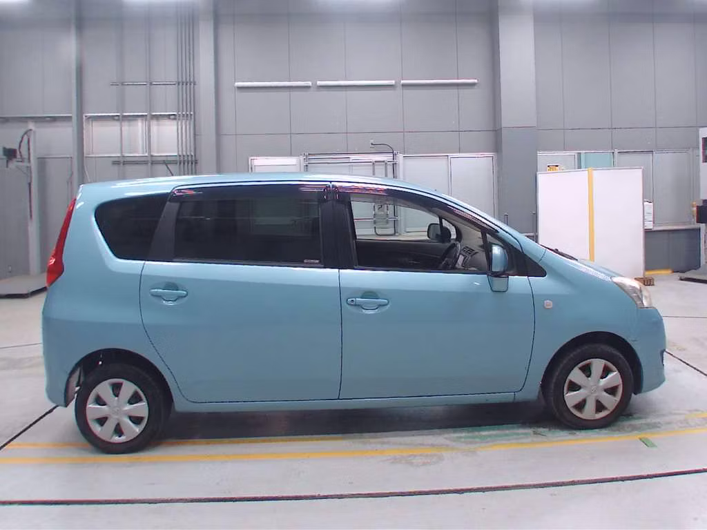 TOYOTA PASSO SETTE