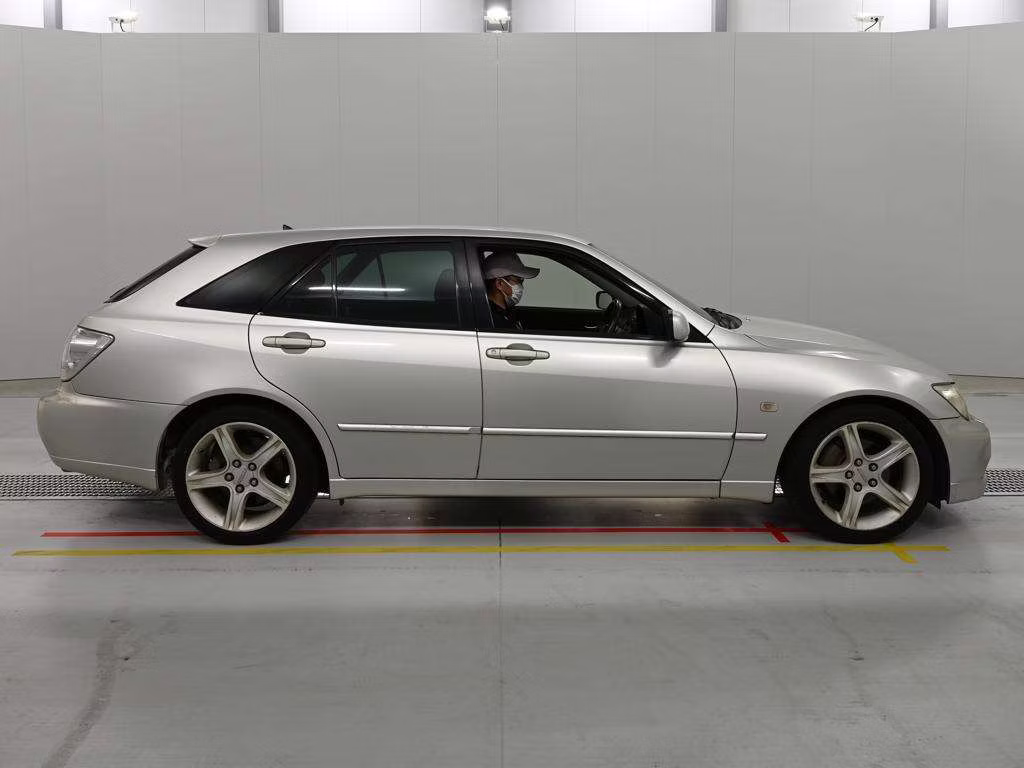 TOYOTA ALTEZZA