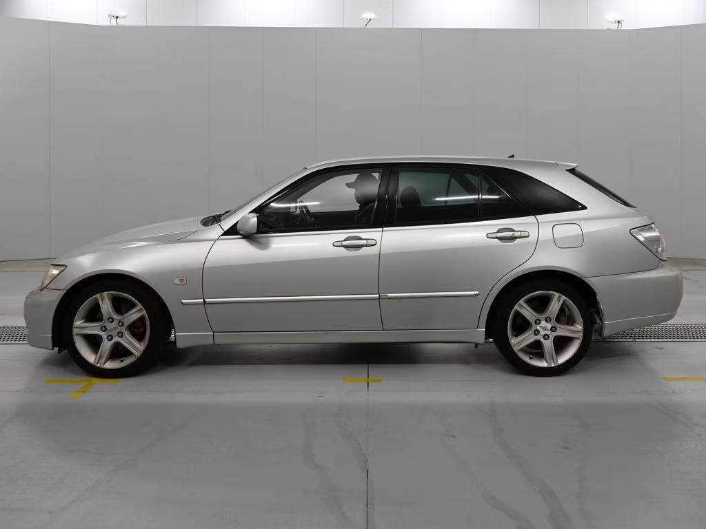 TOYOTA ALTEZZA