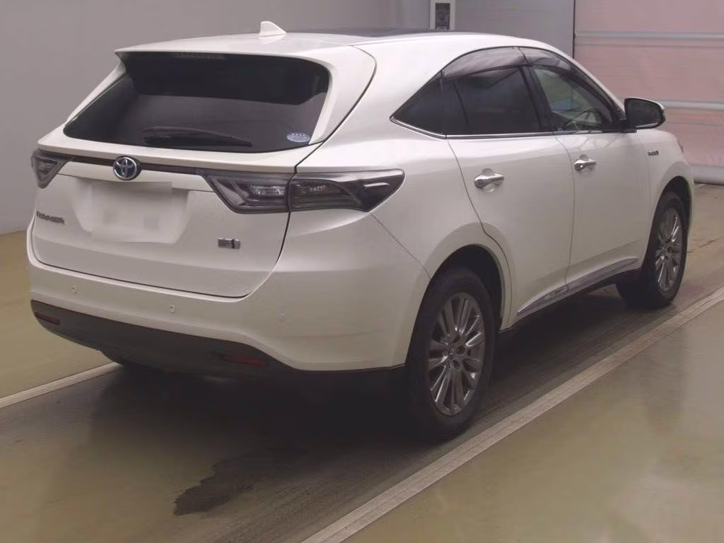 TOYOTA HARRIER