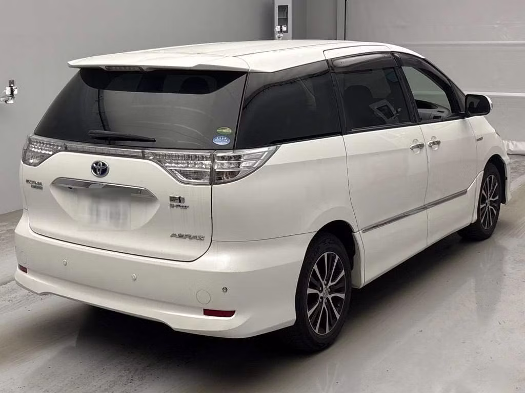 TOYOTA ESTIMA
