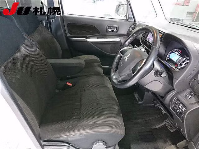 MITSUBISHI EK SPACE