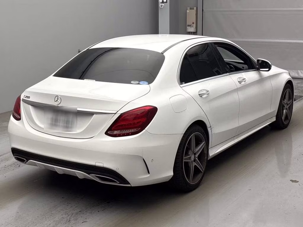 MERCEDES-BENZ C-CLASS