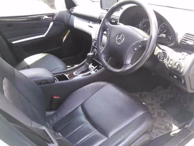 MERCEDES-BENZ C-CLASS