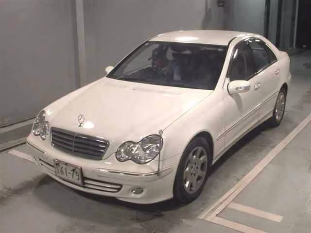 MERCEDES-BENZ C-CLASS