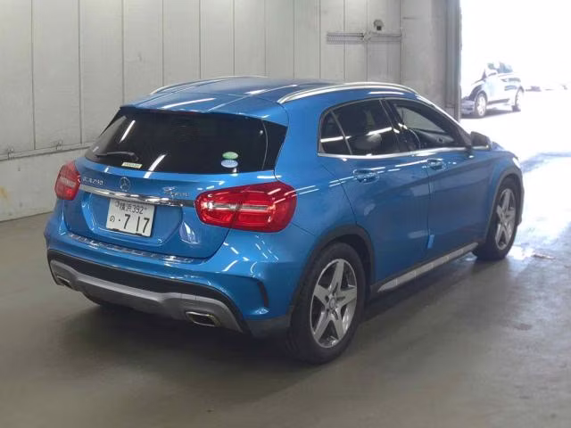 MERCEDES-BENZ GLA-CLASS