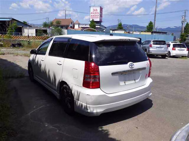 TOYOTA WISH