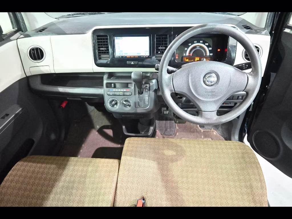 NISSAN MOCO