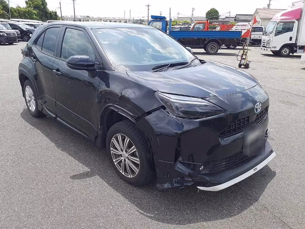 TOYOTA YARIS CROSS