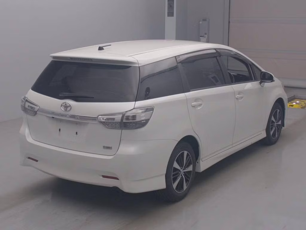 TOYOTA WISH