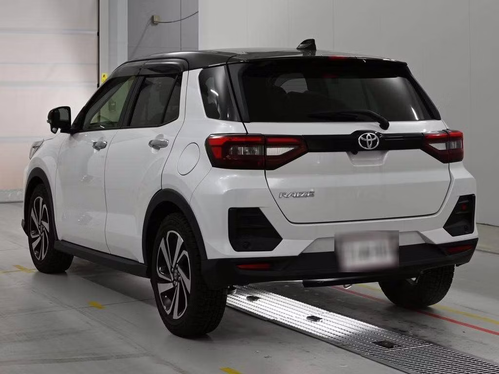 TOYOTA RAIZE