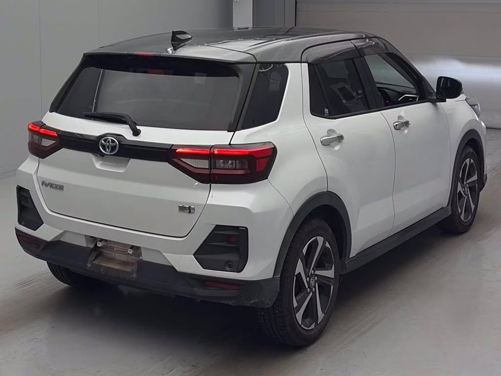 TOYOTA RAIZE