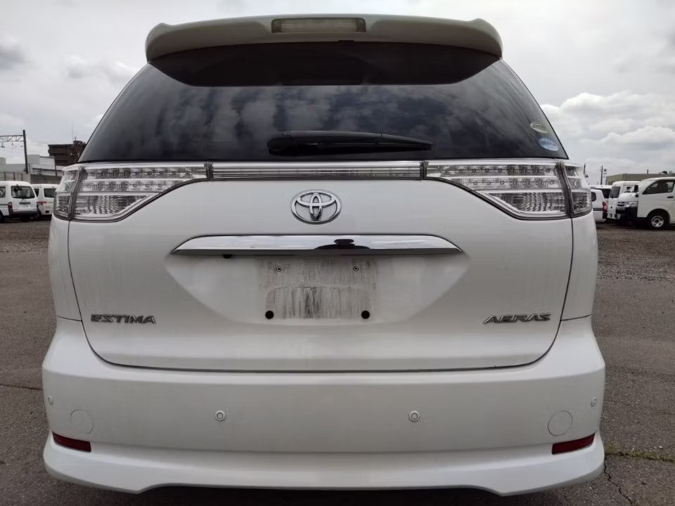 TOYOTA ESTIMA