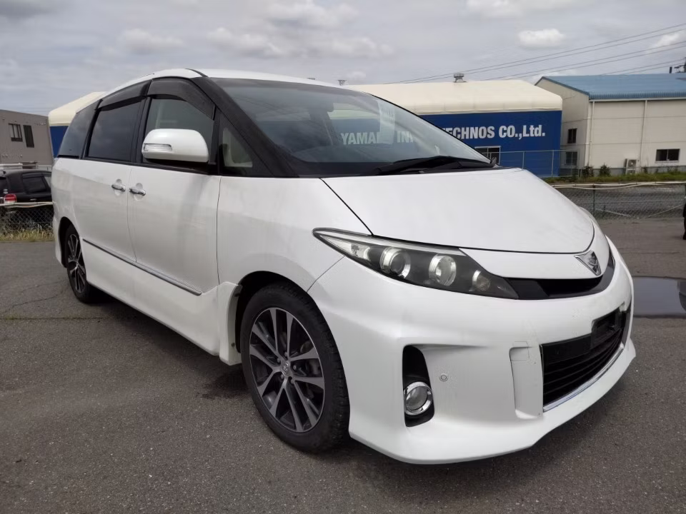 TOYOTA ESTIMA