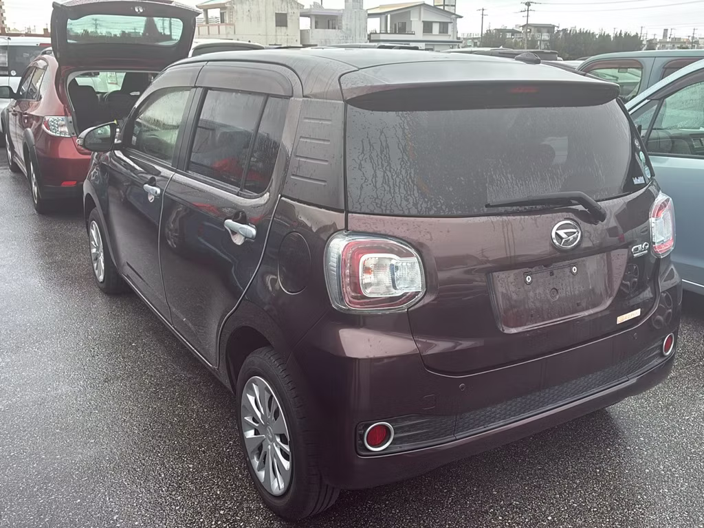 DAIHATSU BOON