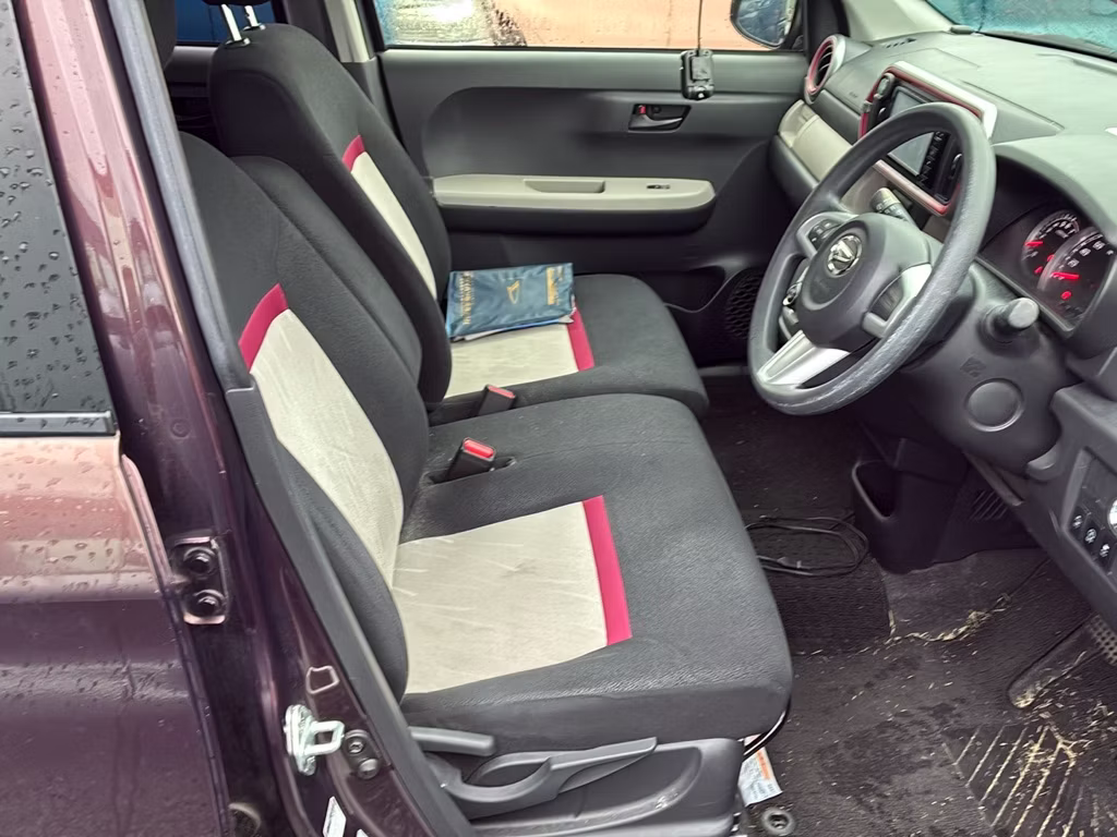 DAIHATSU BOON