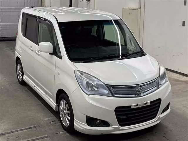 SUZUKI SOLIO