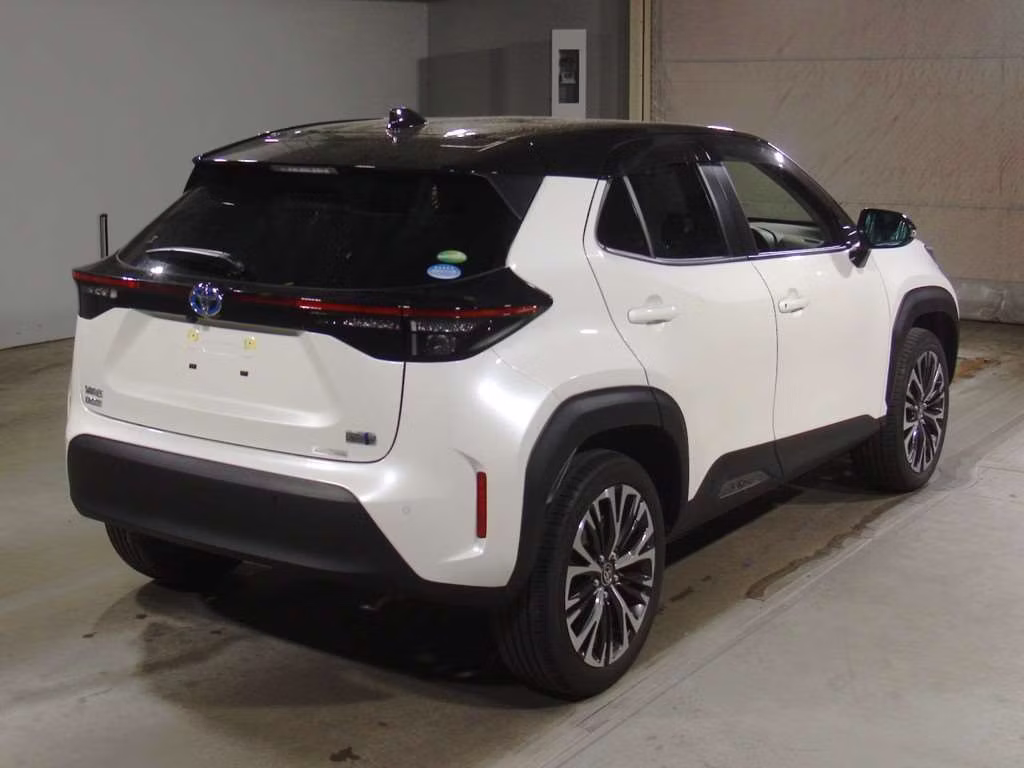 TOYOTA YARIS CROSS