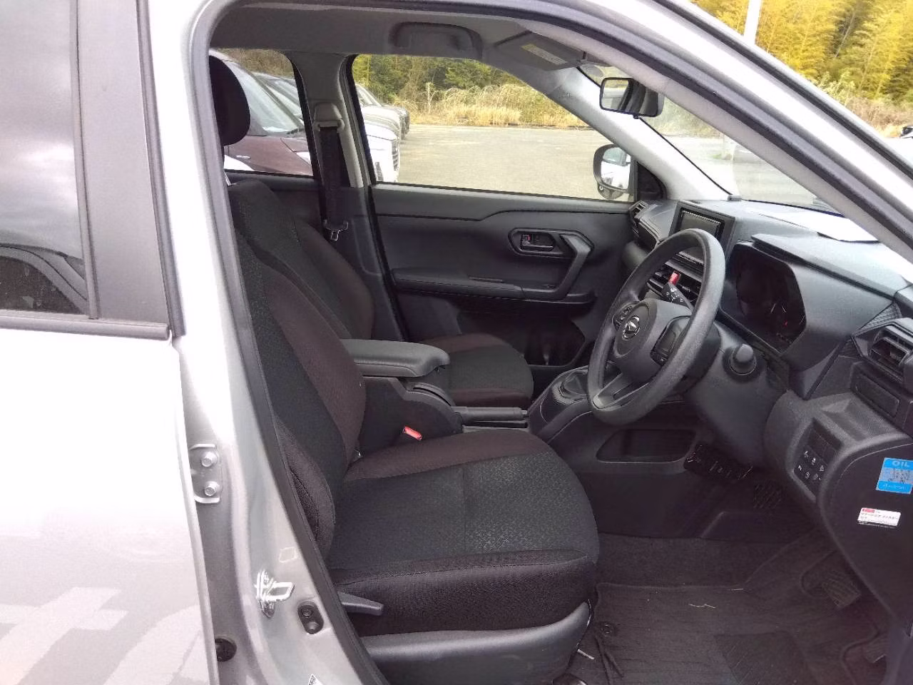 DAIHATSU ROCKY