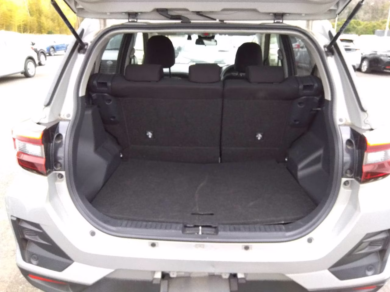 DAIHATSU ROCKY