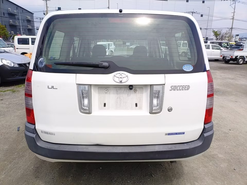 TOYOTA PROBOX