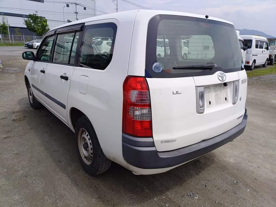 TOYOTA PROBOX