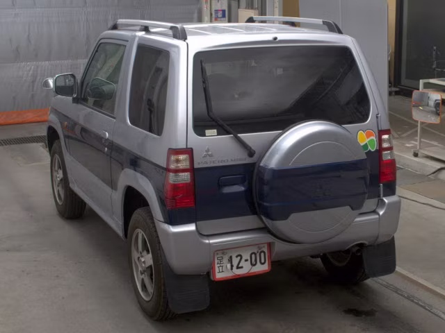 MITSUBISHI PAJERO MINI
