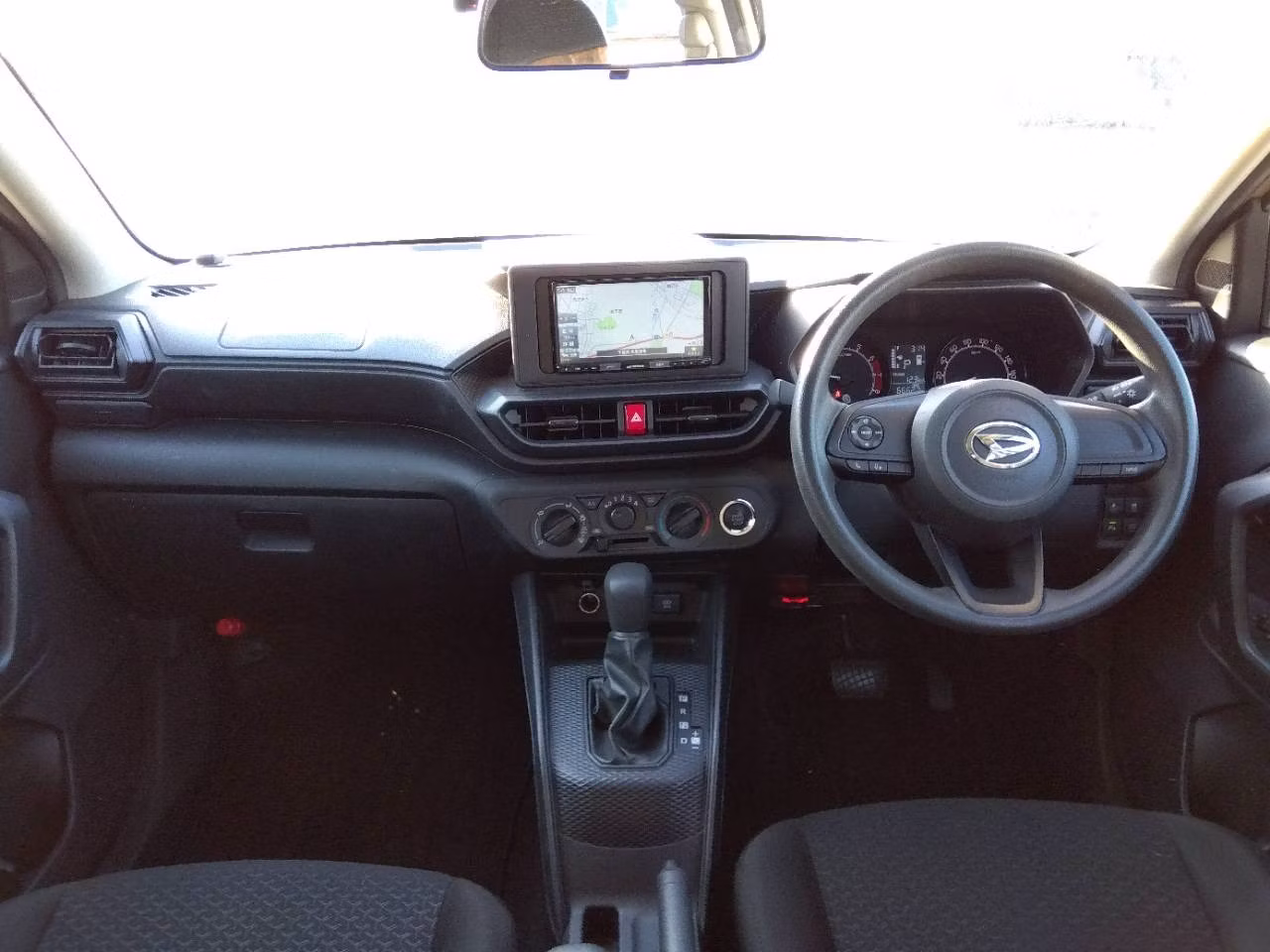 DAIHATSU ROCKY