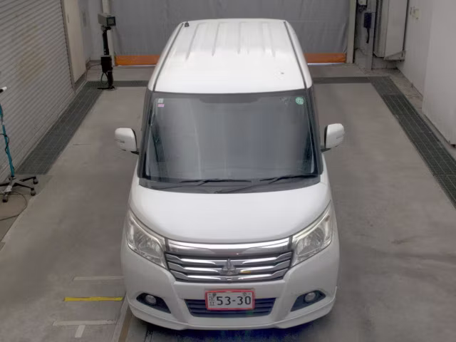 MITSUBISHI DELICA D:2