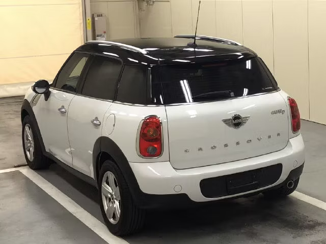 MINI CROSSOVER