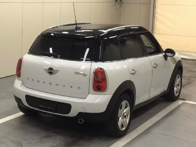 MINI CROSSOVER