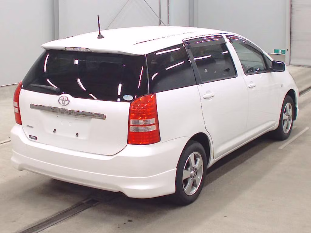 TOYOTA WISH