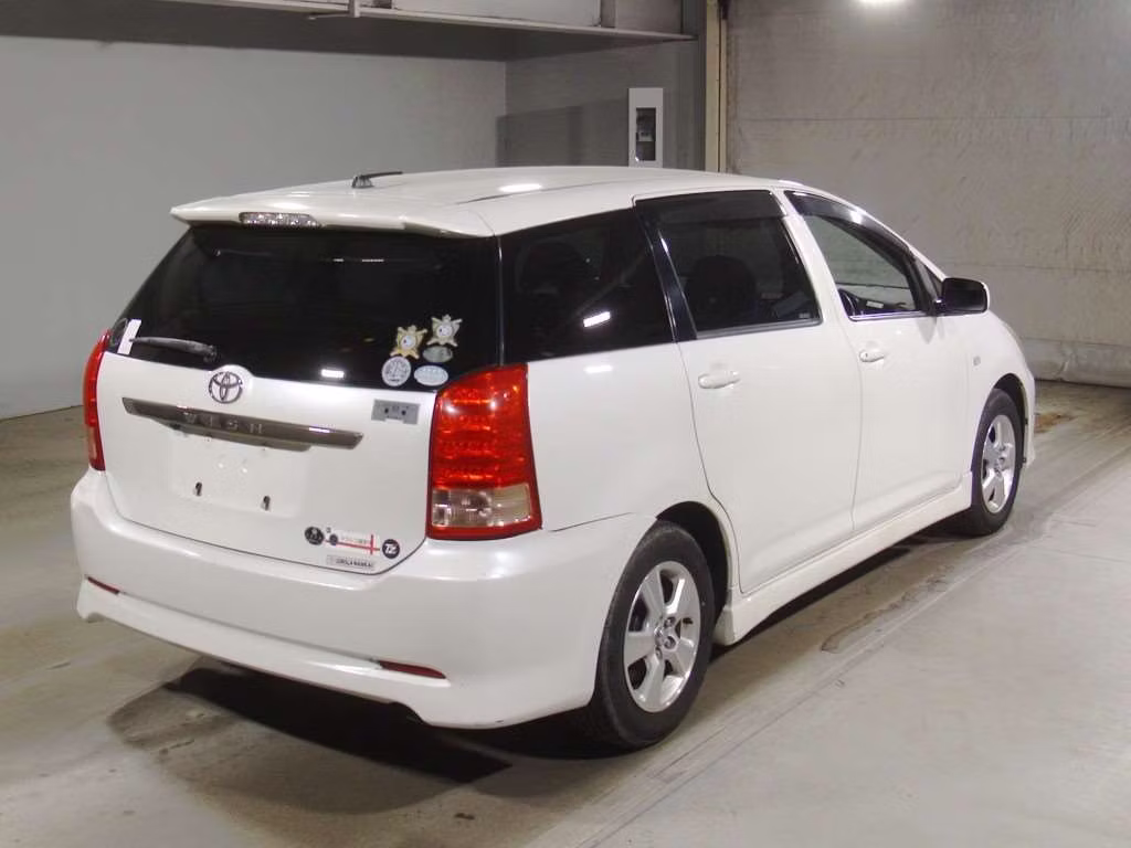 TOYOTA WISH