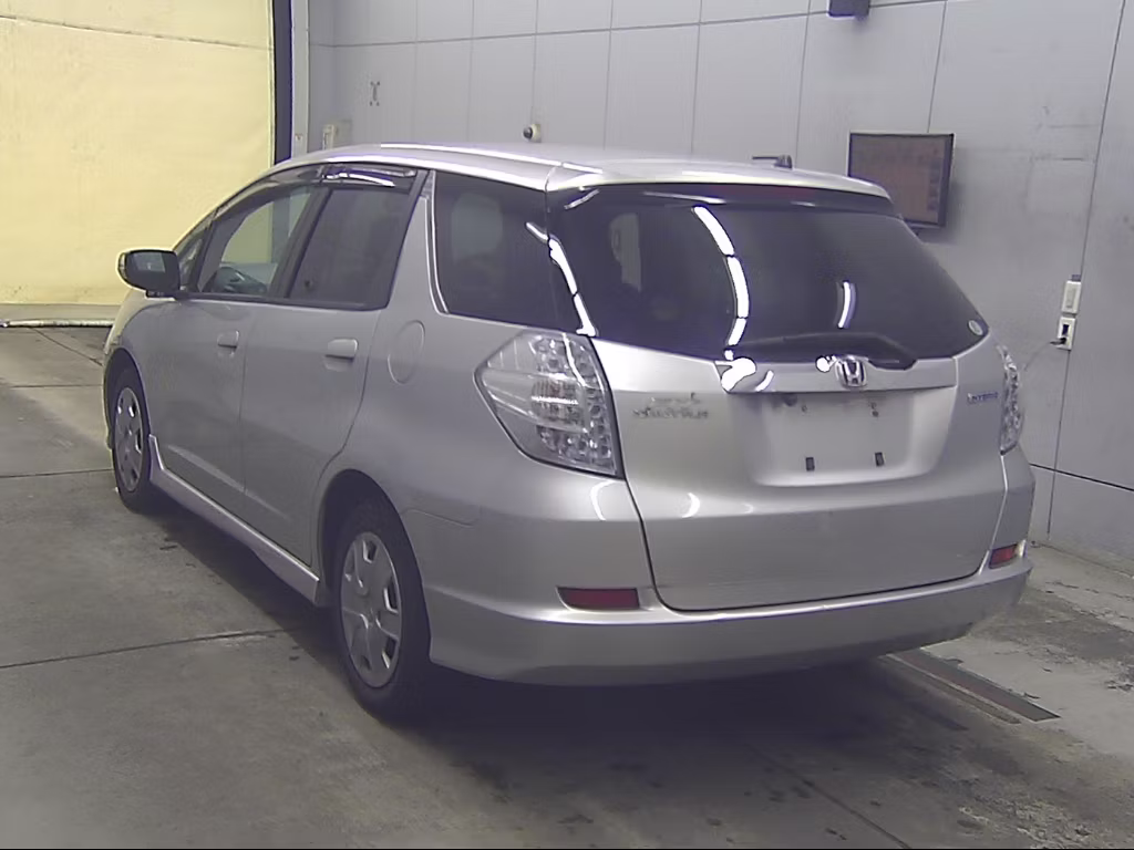 HONDA FIT SHUTTLE
