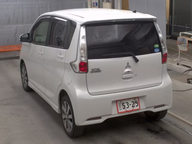 MITSUBISHI EK CUSTOM